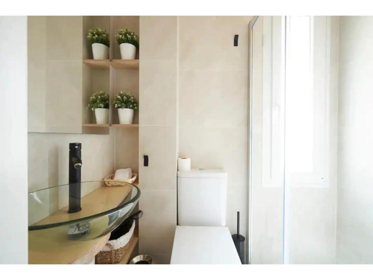 Apartamento Bonito Estudio cerca del Retiro Madrid Exterior foto