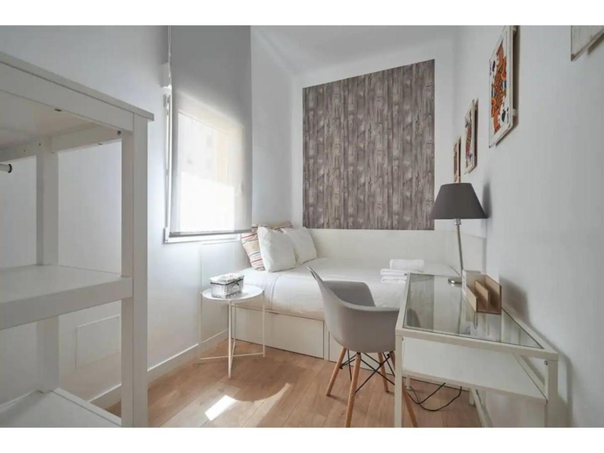 Apartamento Bonito Estudio cerca del Retiro Madrid Exterior foto