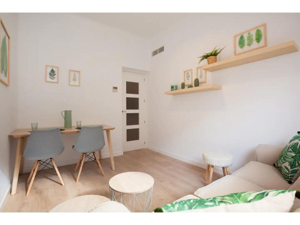 Apartamento Bonito Estudio cerca del Retiro Madrid Exterior foto