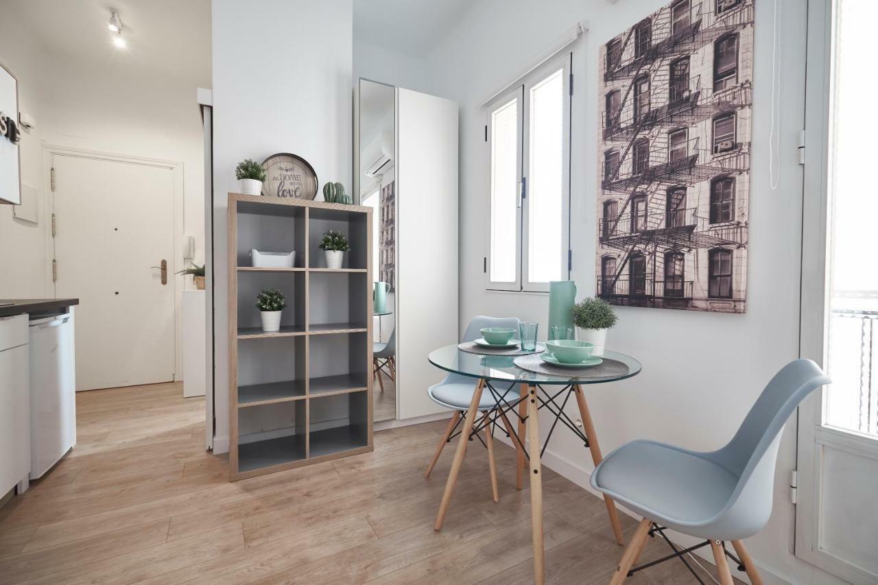 Apartamento Bonito Estudio cerca del Retiro Madrid Exterior foto